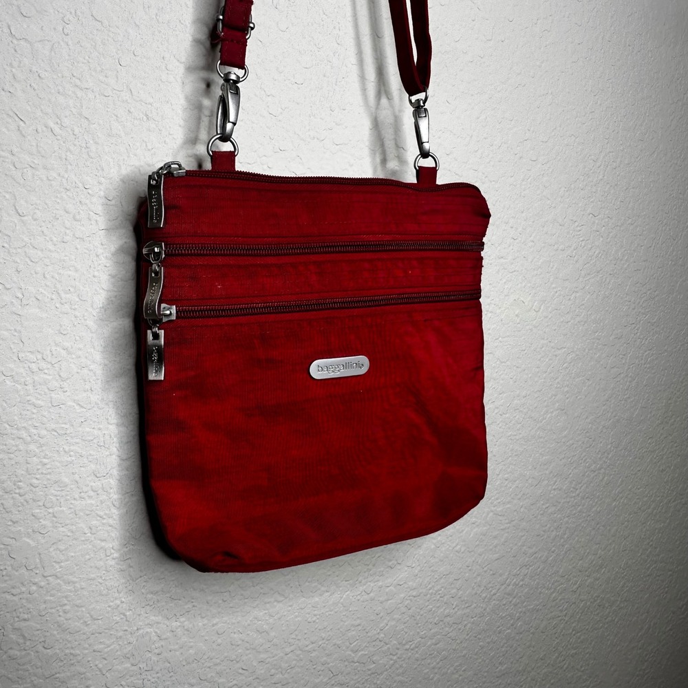Baggallini Red Nylon Crossbody Bag Travel Organizer Multiple Pockets - Picture 2 of 11
